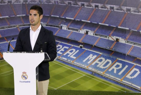 “这才是真正的足球”，特朗普提议给美式橄榄球改名（特朗普建议为美式橄榄球更名：这才是名副其实的足球）