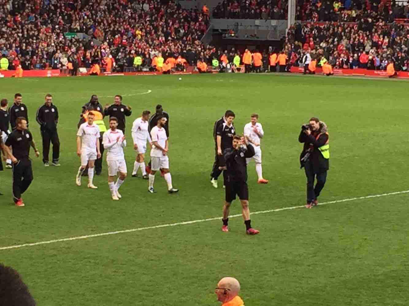 马竞客战埃因霍温：阿尔瓦雷斯搭档瑟洛特，小西蒙尼出战（马竞客场挑战埃因霍温：阿尔瓦雷斯联袂瑟洛特，小西蒙尼登场）