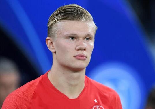 泽林斯基：点球绝对不存在；接下来必须回联赛里赢球（泽林斯基：那球不该判点；回到联赛必须拿下胜利）