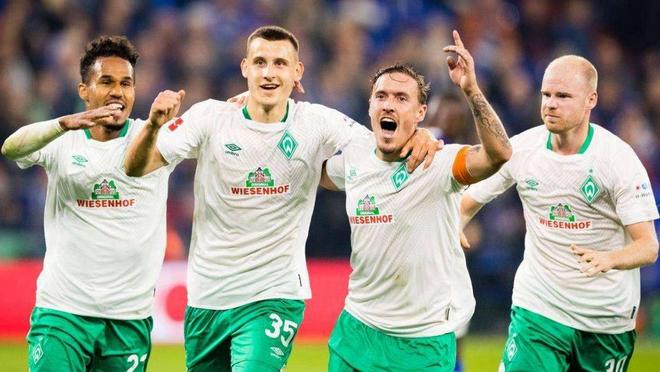 博主：国足选帅名单已上报，竞争主要在邵佳一和李国旭间展开（国足选帅候选名单已上报，邵佳一与李国旭成为主要竞争者）