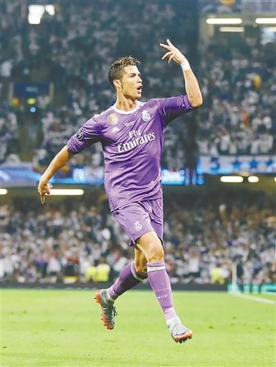 斯基拉：麦克托米奈在夏窗拒绝了沙特的巨额报价（斯基拉：麦克托米奈今夏拒绝沙特重金报价）