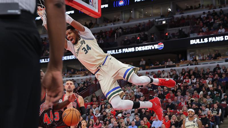 法媒：巴萨、拜仁、米兰和尤文关注南特17岁中卫塔蒂（法媒称：巴萨、拜仁、米兰与尤文有意南特17岁中卫塔蒂）