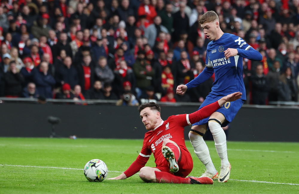 那不勒斯求购弗拉泰西：齐沃给足替补机会，他却难证明自己？（那不勒斯有意弗拉泰西：齐沃屡授替补时间，他仍未证明自己？）