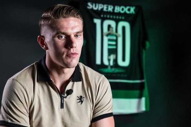 1-1战平，利物浦丢三分！英超积分榜：切尔西1-3惨败，阿森纳稳居榜首（1-1收场，利物浦无缘三分；英超榜单：切尔西1-3遭惨败，阿森纳继续领跑）