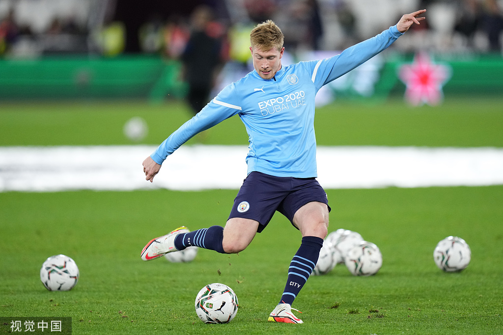 这队快攻效率高得离谱（这队的快攻效率爆表）