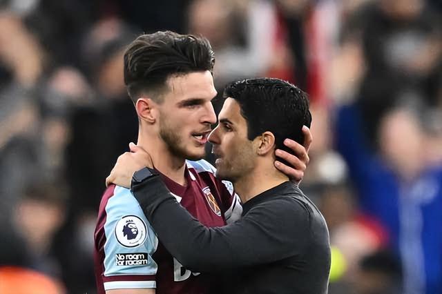 全市场：替补出场表现优异，巴图里纳是尼科-帕斯离队后的首选（全市场：替补表现抢眼，尼科-帕斯离队后巴图里纳被视为首要人选）