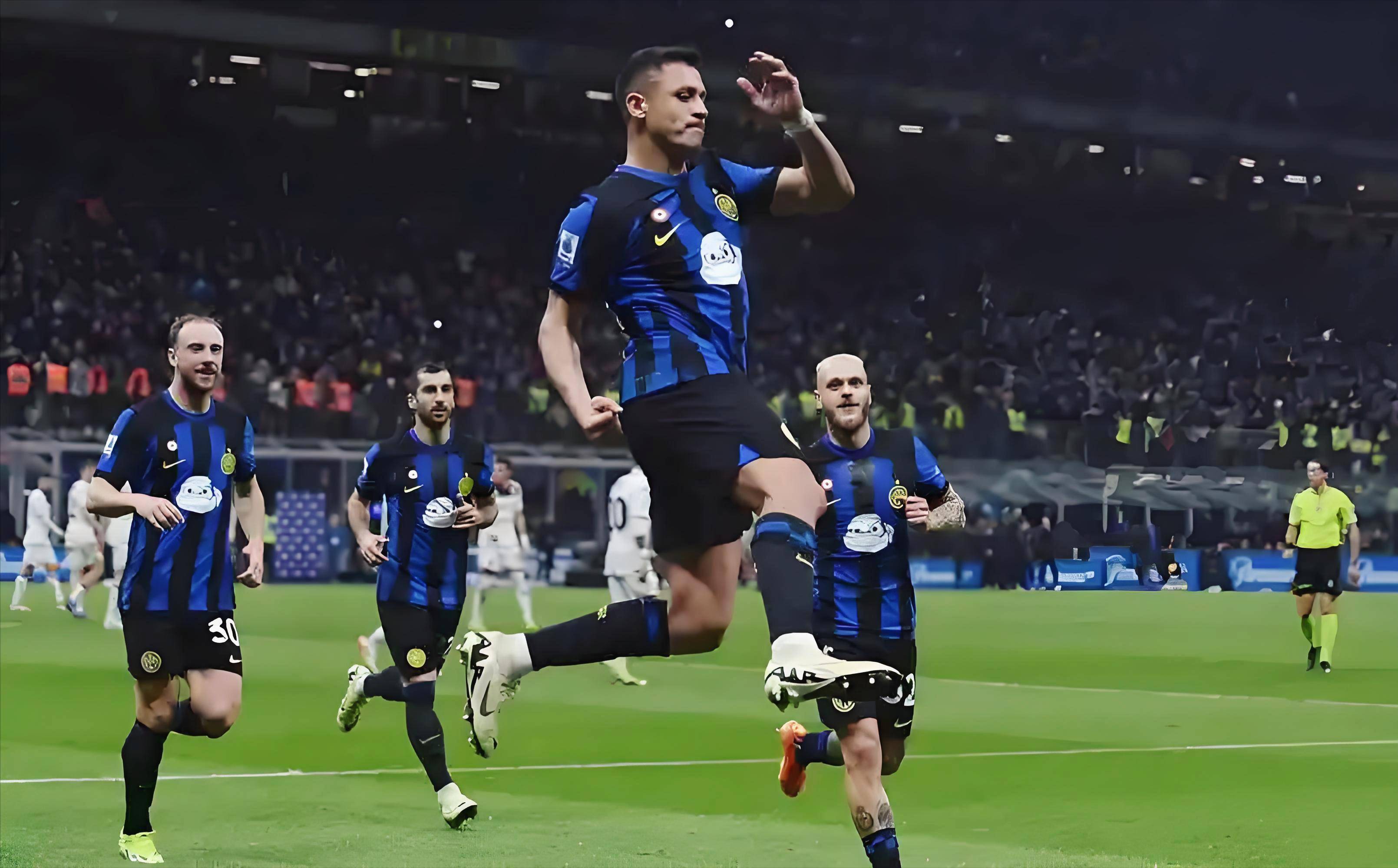 费迪南德盛赞新卡灵顿：梦中情房，你肯定希望住在这样的地方（费迪南德盛赞曼联新卡灵顿：堪比梦幻之家，谁不想住？）