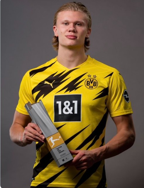 本赛季俱乐部双人组进球榜：凯恩+迪亚斯37球高居第一（凯恩携迪亚斯合轰37球，领跑本赛季俱乐部双人进球榜）