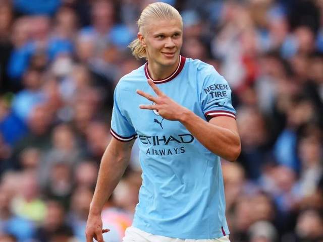 对手主帅：我想选梅西是第一人！只要他没退役就是最强的！（对手主帅：梅西是我心中的第一人，只要未退役他就是最强！）